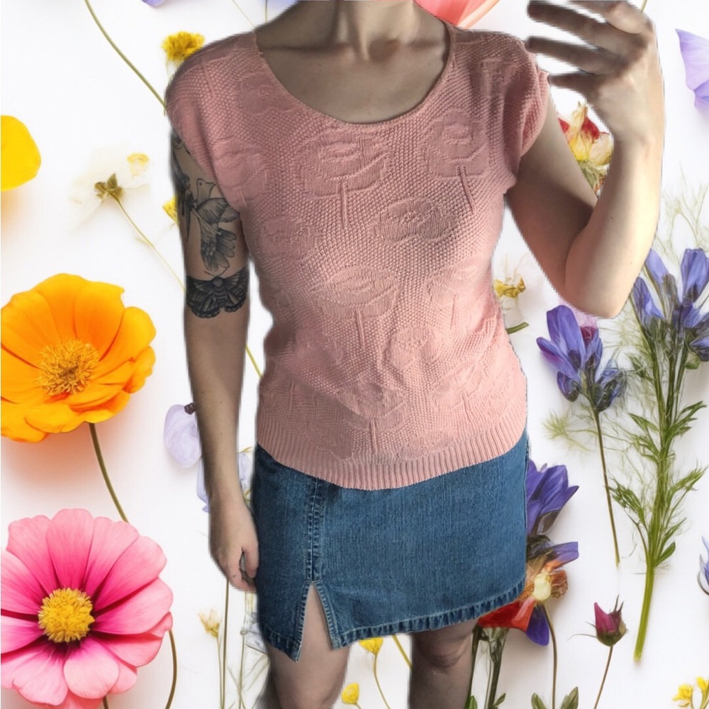 Price FIRM Pink crochet floral knit vest top with a retro vibe